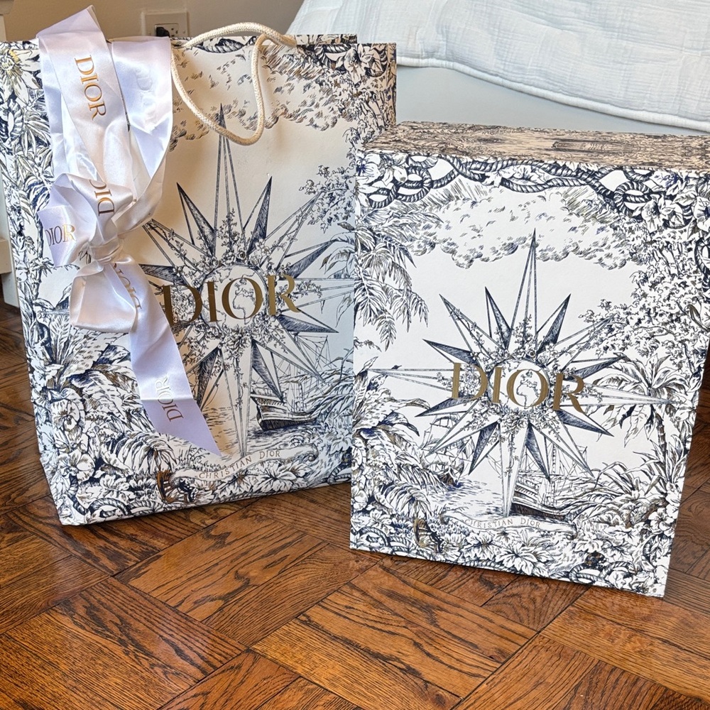 Dior Elegant Gift Bag and Box Set - Black, White, and Gold
